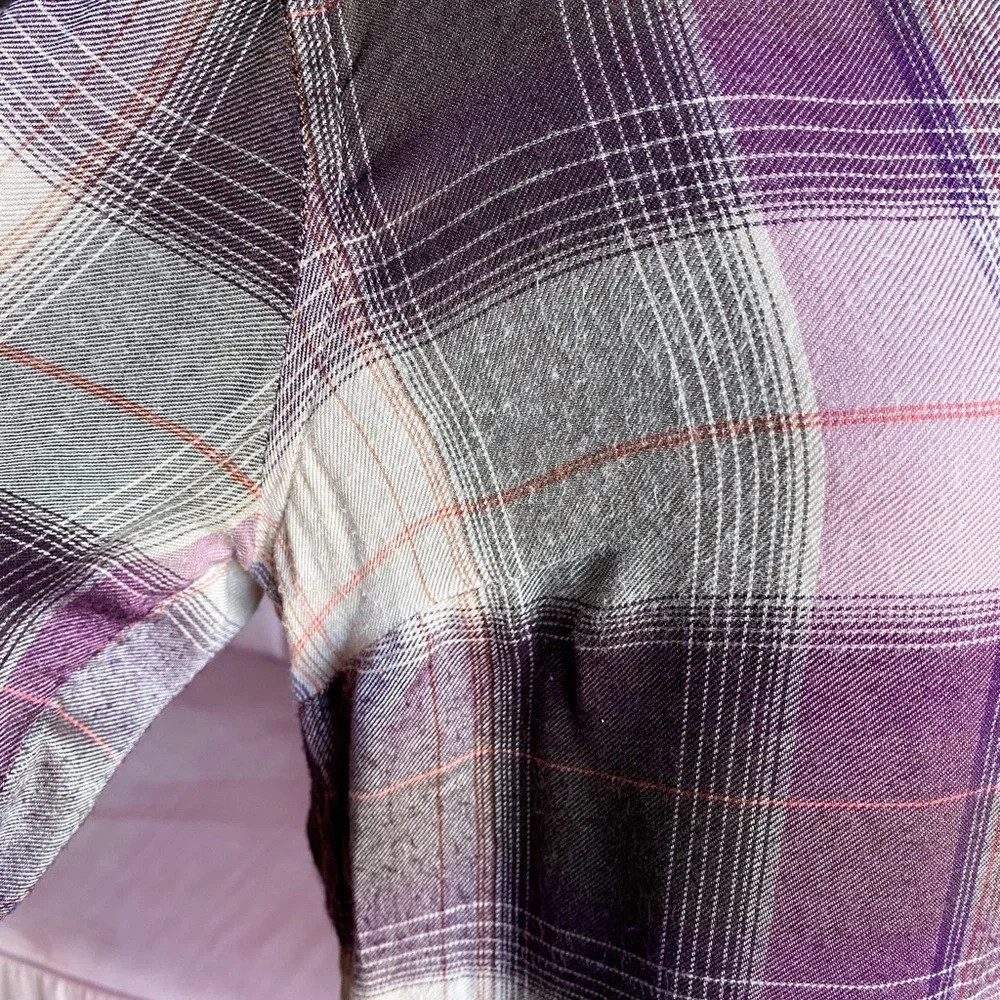 Lucky Brand Plaid Purple Cream Long Sleeve Flannel with Back Button Detail Small - Picture 7 of 9